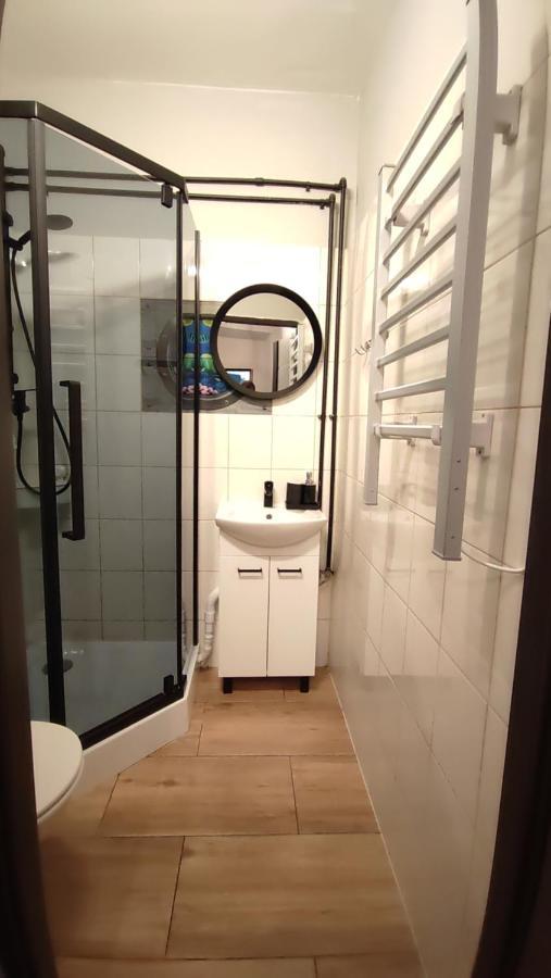 Singer Apartament Cracovia Exterior foto